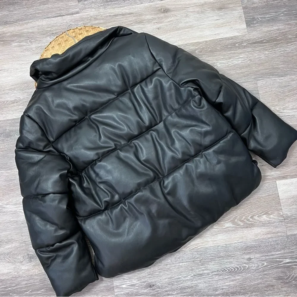 Black‎ faux leather puffer jacket - Picture 4 of 6